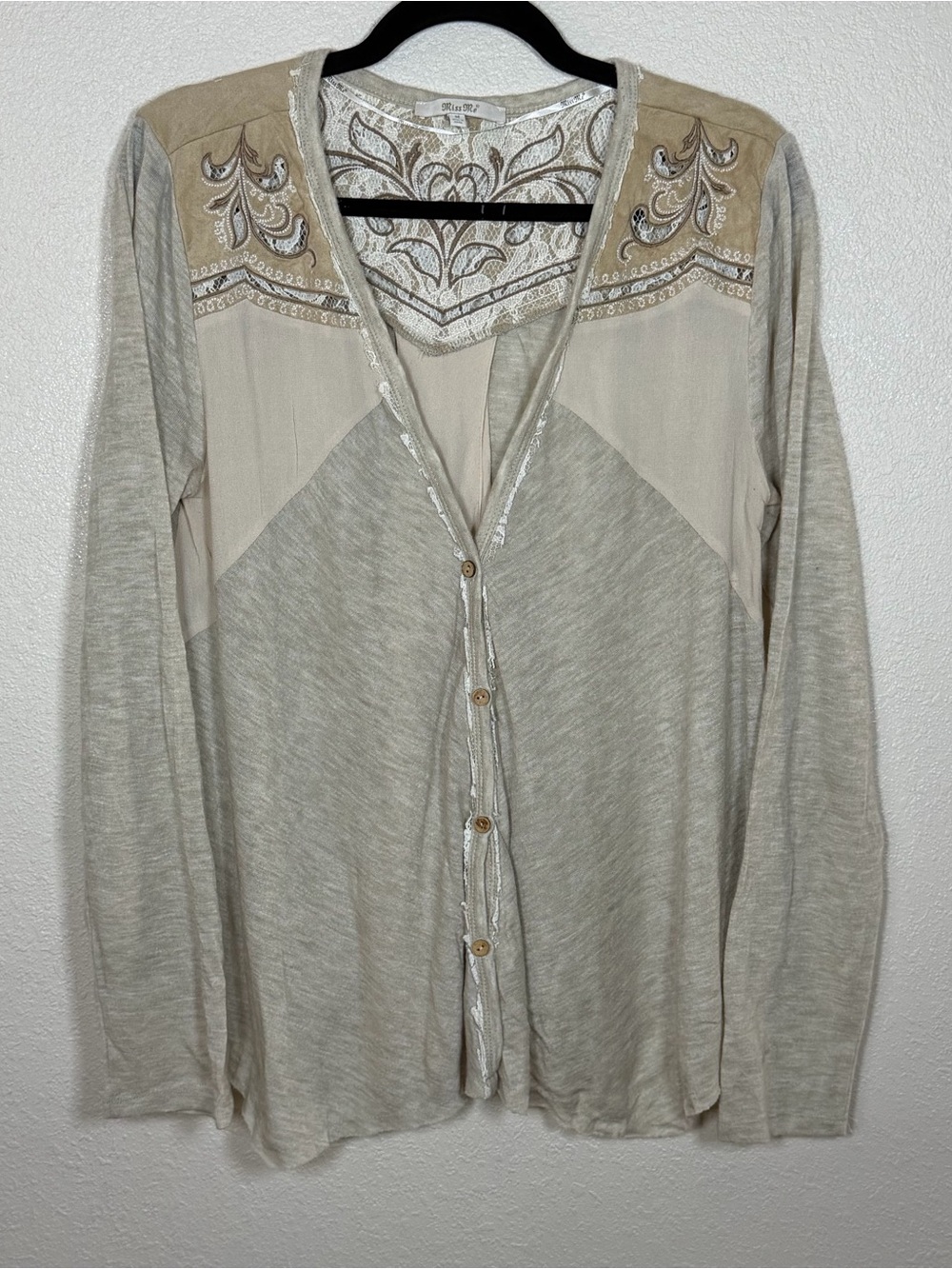 Miss Me Women’s M Embellished Wing Button Front Cardigan Western Boho Coastal